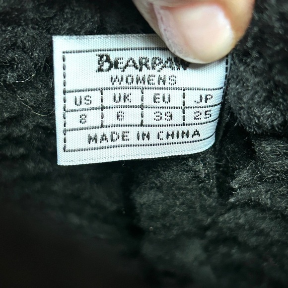 BearPaw Suede Black Sheepskin Wool Toggle Boots 917W-Jade, Size 8 - Picture 16 of 16